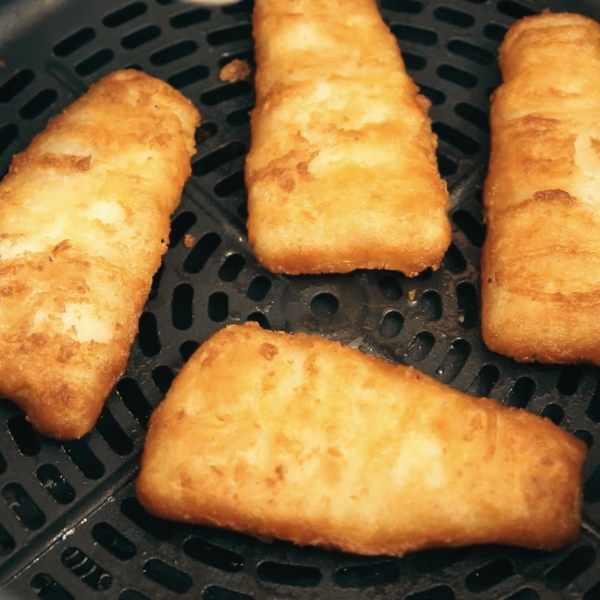 How Long to Cook Frozen Battered Fish in Air Fryer?