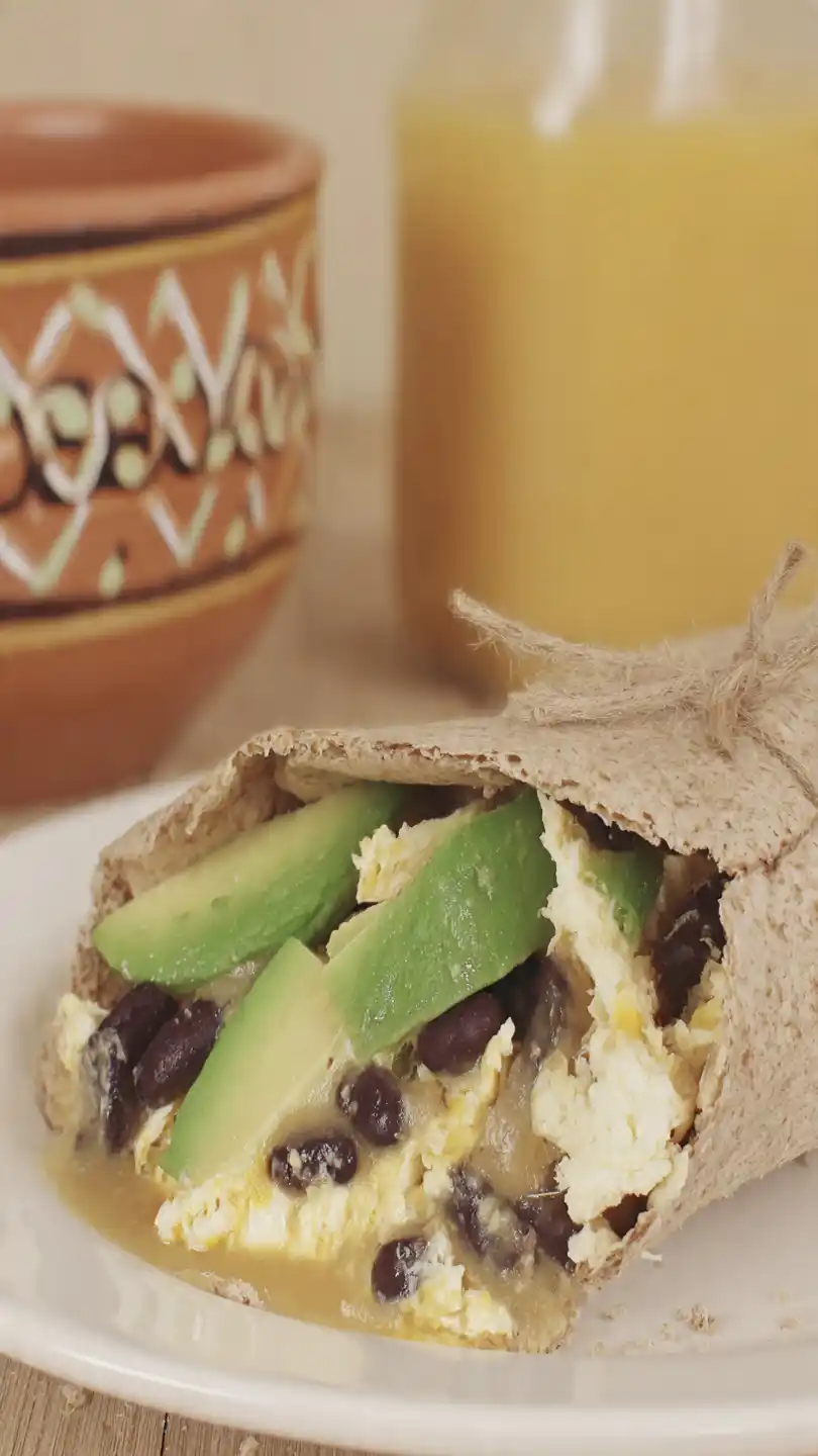 Breakfast Burritos with Black Beans and Avocado