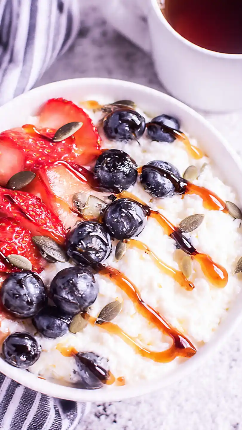 Cottage Cheese with Fruit & Honey Breakfast