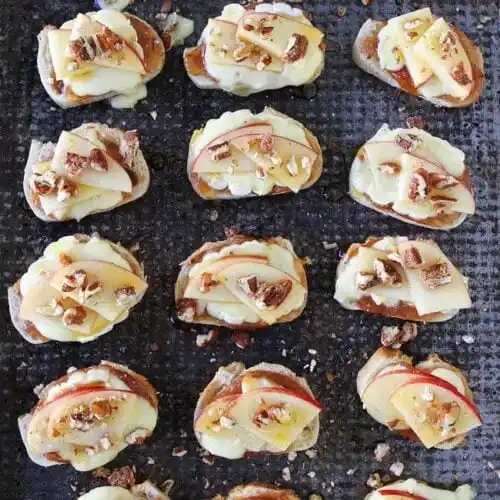 Apple Appetizers Apple & Brie Crostini