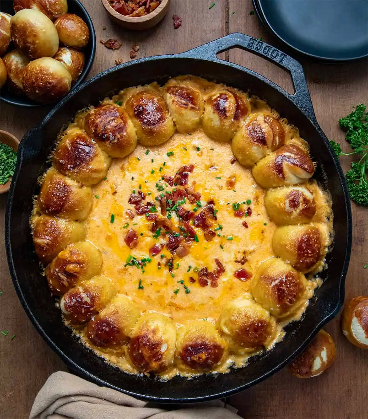 Pretzel & Cheddar Dip Meatballs