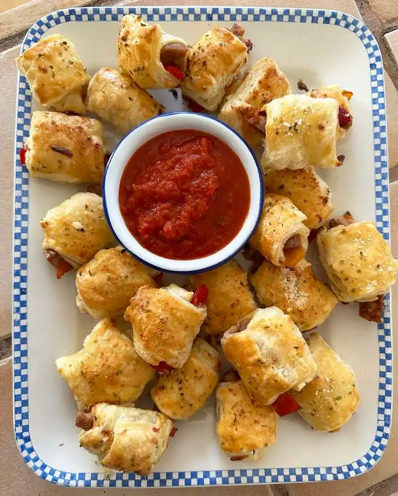 Appetizers Marinara Dipped Fried Sausage