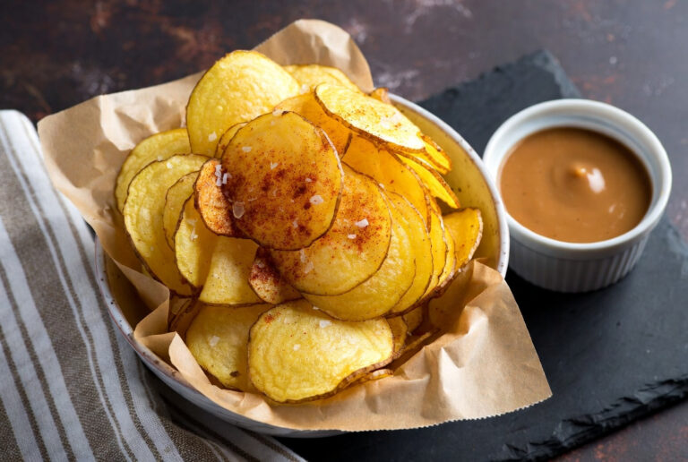 homemade-potato-chips-in-the-air-fryer